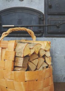 Découvrez le rendement des plaquettes de bois pour votre chauffage