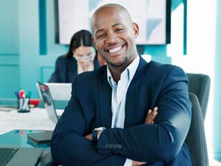 la visite virtuelle entreprise Lyon s’avère efficace pour trois objectifs business majeurs : améliorer votre visibilité locale, séduire et engager vos clients, et augmenter vos conversions.