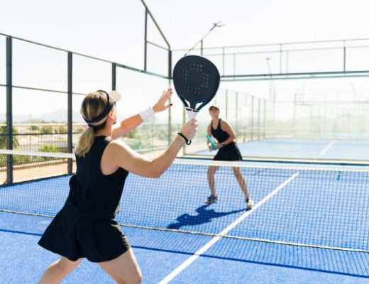 constructeur court de tennis