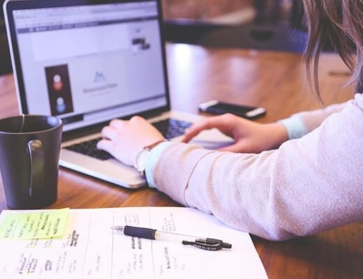 tout savoir sur le consultant en communication freelance