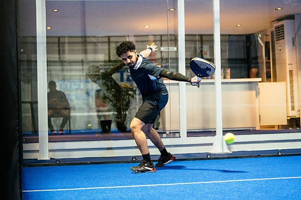 Entreprise construction terrain de padel
