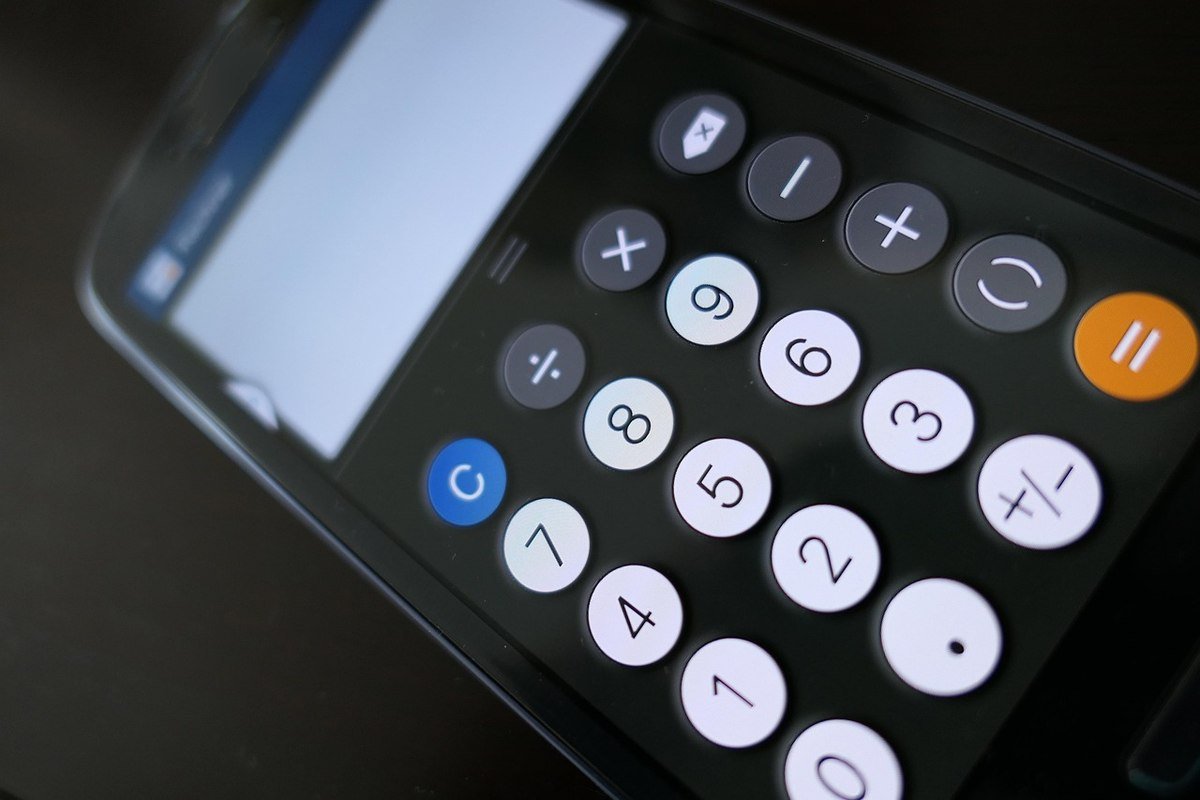 Franchise en base de TVA : facturer ou pas, comment trancher