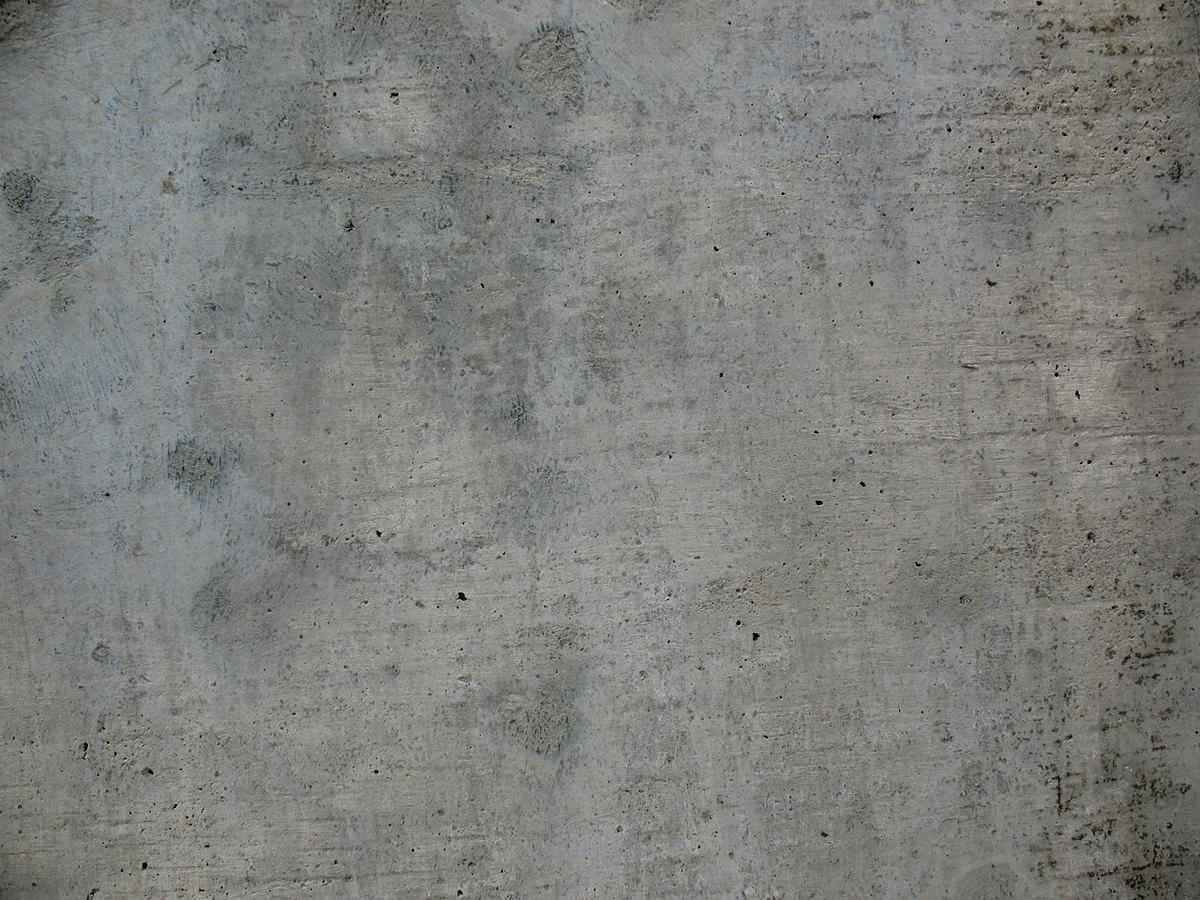 Mur enterré humide : traiter l'eau par l'extérieur avant tout